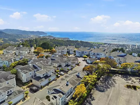 View/Area - 15 Outlook Cir, Pacifica, CA 94044 photo 11 of 17