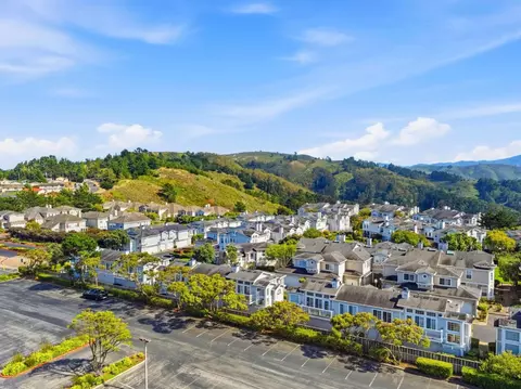 View/Area - 15 Outlook Cir, Pacifica, CA 94044 photo 14 of 17