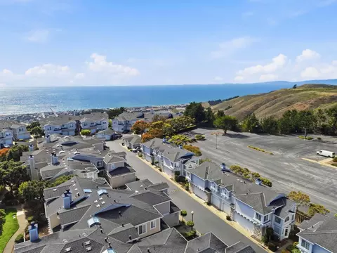View/Area - 15 Outlook Cir, Pacifica, CA 94044 photo 7 of 17