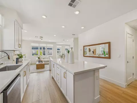Kitchen - 37408 Salt Grass Rd, Newark, CA 94560 photo 3 of 6