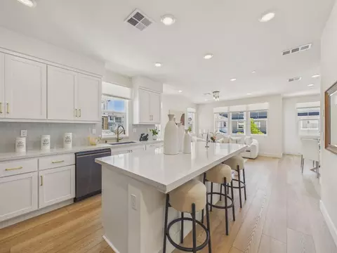 Kitchen - 37408 Salt Grass Rd, Newark, CA 94560 photo 2 of 6