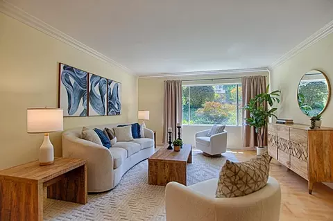 2140 Santa Cruz Ave B106, Menlo Park, CA 94025
