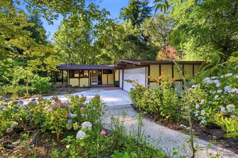 110 Maywood Dr, Boulder Creek, CA 95006