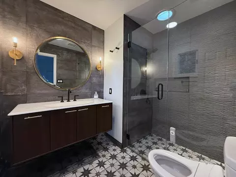 Bath - 783 Moraga Rd, Lafayette, CA 94549 photo 1 of 2