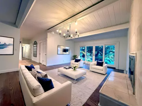 Living - 783 Moraga Rd, Lafayette, CA 94549 photo 2 of 3