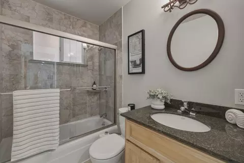 Bath - 502 Coelho St, Milpitas, CA 95035 photo 6 of 6