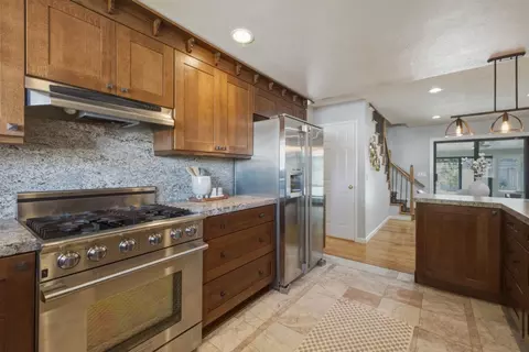 Kitchen - 502 Coelho St, Milpitas, CA 95035 photo 4 of 5