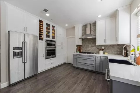 Kitchen - 746 Nacional Ct, Salinas, CA 93901 photo 4 of 7