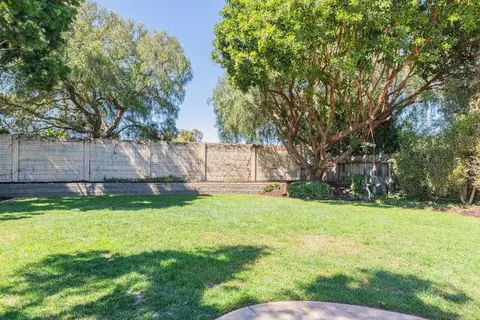 Exterior - 746 Nacional Ct, Salinas, CA 93901 photo 9 of 12