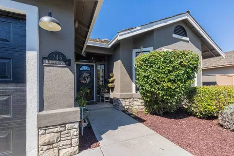 Exterior - 746 Nacional Ct, Salinas, CA 93901 photo 4 of 12