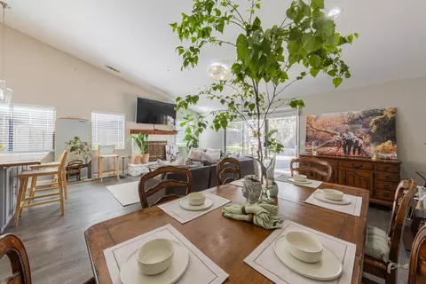Dining - 746 Nacional Ct, Salinas, CA 93901 photo 2 of 2
