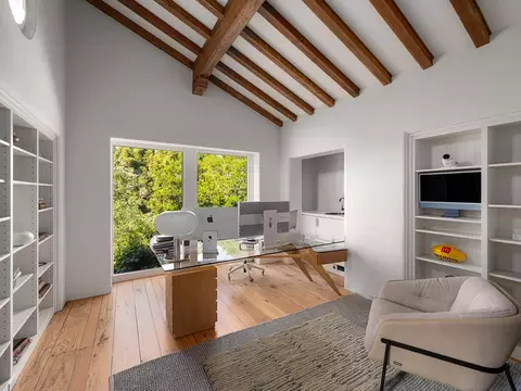 Other - 862 Chiltern Rd, Hillsborough, CA 94010 photo 3 of 8