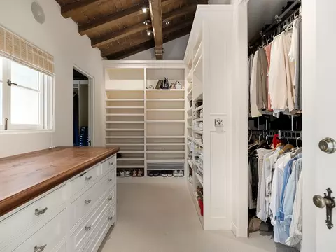Other - 862 Chiltern Rd, Hillsborough, CA 94010 photo 4 of 8
