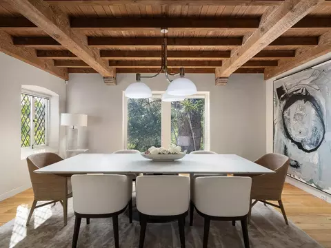 Dining - 862 Chiltern Rd, Hillsborough, CA 94010 photo 1 of 2