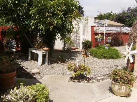 Exterior - 224 W San Luis St, Salinas, CA 93901 photo 3 of 9