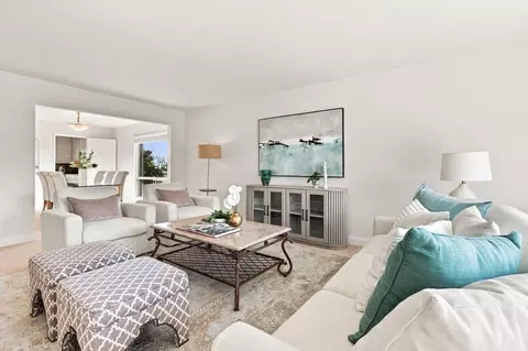 Living - 938 Springfield Dr, Millbrae, CA 94030 photo 2 of 7
