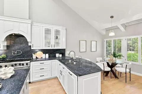 Kitchen - 1637 Grant Rd, Mountain View, CA 94040 photo 4 of 5