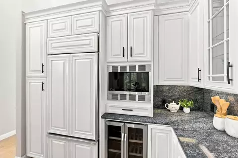 Kitchen - 1637 Grant Rd, Mountain View, CA 94040 photo 3 of 5