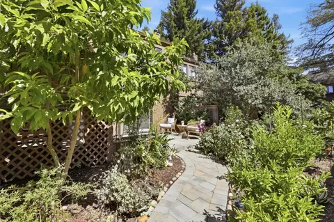 Exterior - 1637 Grant Rd, Mountain View, CA 94040 photo 4 of 8