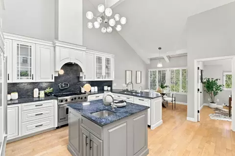 Kitchen - 1637 Grant Rd, Mountain View, CA 94040 photo 5 of 5