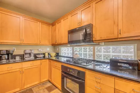 Kitchen - 963 Fitzgerald St, Salinas, CA 93906 photo 3 of 3