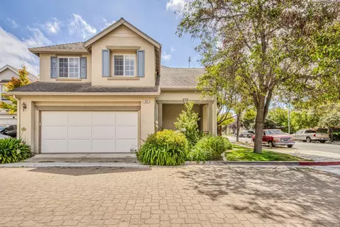 Exterior - 963 Fitzgerald St, Salinas, CA 93906 photo 6 of 6