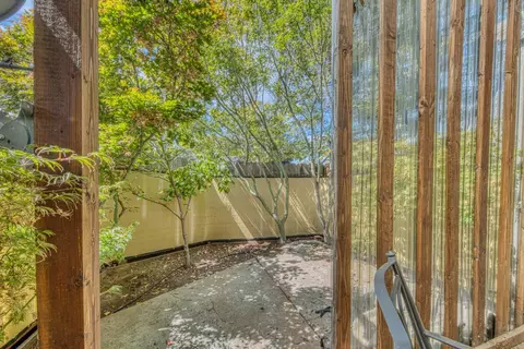 Exterior - 963 Fitzgerald St, Salinas, CA 93906 photo 4 of 6