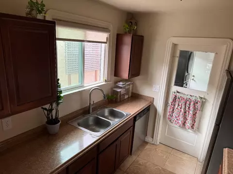 Geil St, Salinas, CA 93901 photo 32