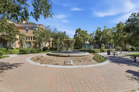 181 Bel Air Ct, Mountain View, CA 94043 photo 38