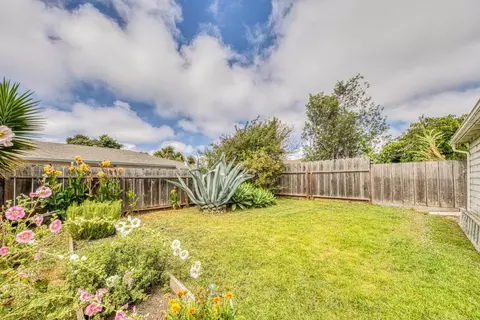 Exterior - 338 Alexander St, Salinas, CA 93901 photo 6 of 9