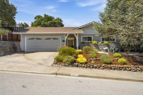 13 Del Rey Ct, San Carlos, CA 94070