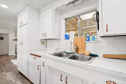 Kitchen - 7025 Glen Haven Rd, Soquel, CA 95073 photo 6 of 8