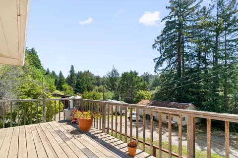 Exterior - 7025 Glen Haven Rd, Soquel, CA 95073 photo 5 of 29