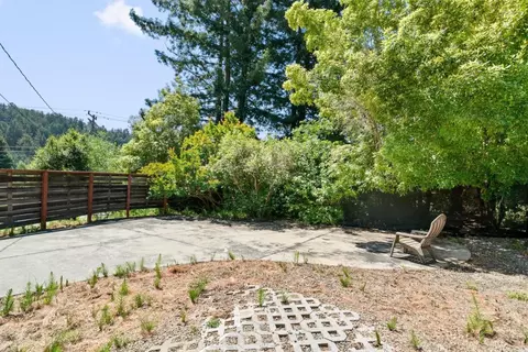 Exterior - 7025 Glen Haven Rd, Soquel, CA 95073 photo 2 of 29