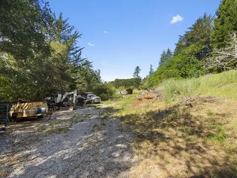 Exterior - 7025 Glen Haven Rd, Soquel, CA 95073 photo 19 of 29
