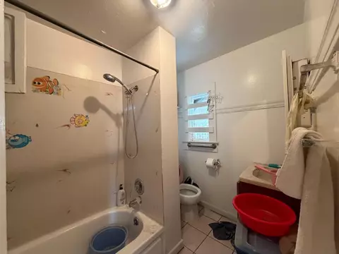 Bath - 611 Harrison St, Oakland, CA 94607 photo 1 of 2