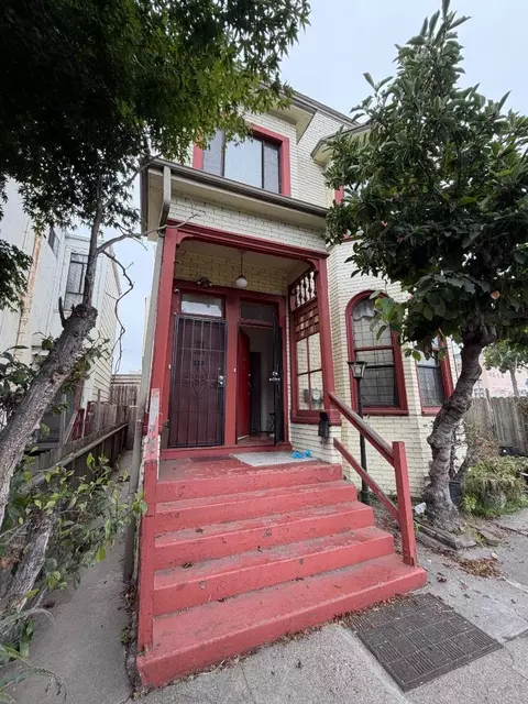 Exterior - 611 Harrison St, Oakland, CA 94607 photo 5 of 7