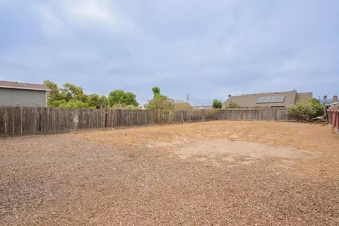 Exterior - 1708 Vosti Ave, Soledad, CA 93960 photo 4 of 7