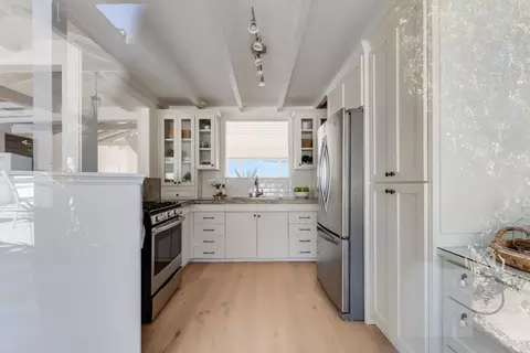 Kitchen - 221 Highland Dr, Aptos, CA 95003 photo 2 of 3