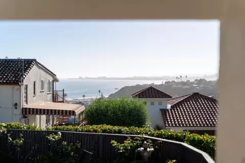 View/Area - 221 Highland Dr, Aptos, CA 95003 photo 3 of 6