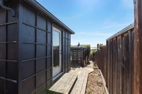 Exterior - 221 Highland Dr, Aptos, CA 95003 photo 11 of 21