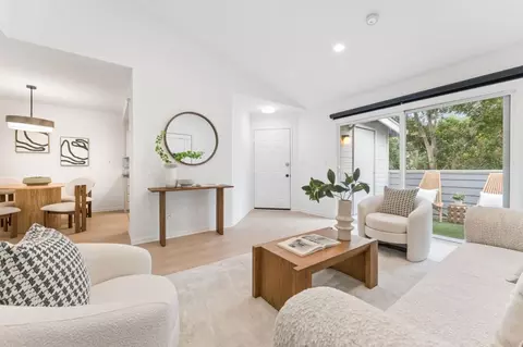 607 Shadow Dance Dr, San Jose, CA 95110