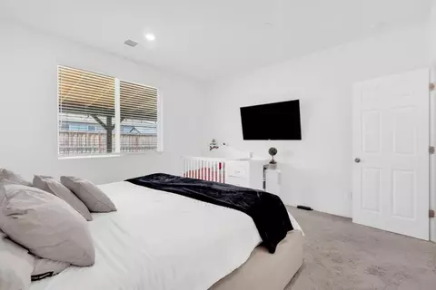 Bedroom - 673 Dorset Dr, Patterson, CA 95363 photo 8 of 8