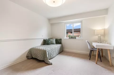 Bedroom - 375 Bancroft Way, Pacifica, CA 94044 photo 4 of 4