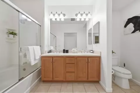 Bath - 1388 Broadway 285, Millbrae, CA 94030 photo 2 of 2