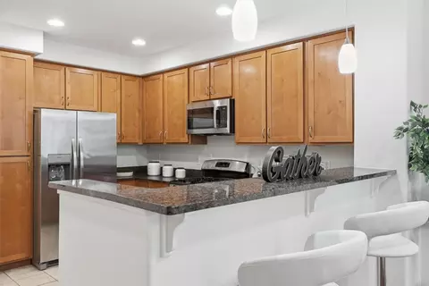 Kitchen - 1388 Broadway 285, Millbrae, CA 94030 photo 3 of 3