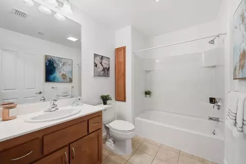 Bath - 1388 Broadway 285, Millbrae, CA 94030 photo 1 of 2