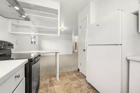 Kitchen - 616 Oak Dr A, Capitola, CA 95010 photo 6 of 6