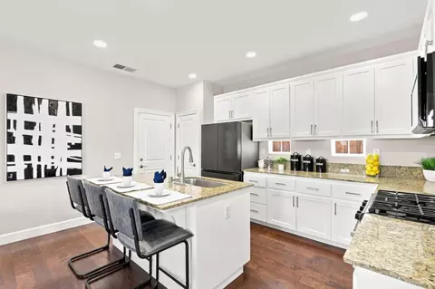 5393 Chesbro Ave, San Jose, CA 95123
