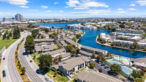 806 Norma Ln, Foster City, CA 94404